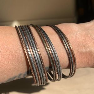 Multicolored metal bracelet. Adjustable